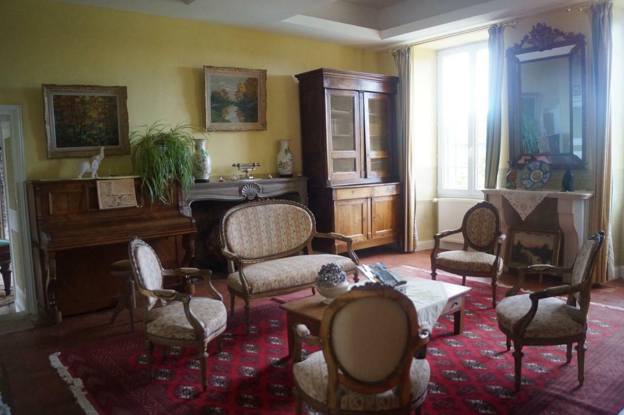 Le Domaine De Rochefort Dissangis Екстериор снимка